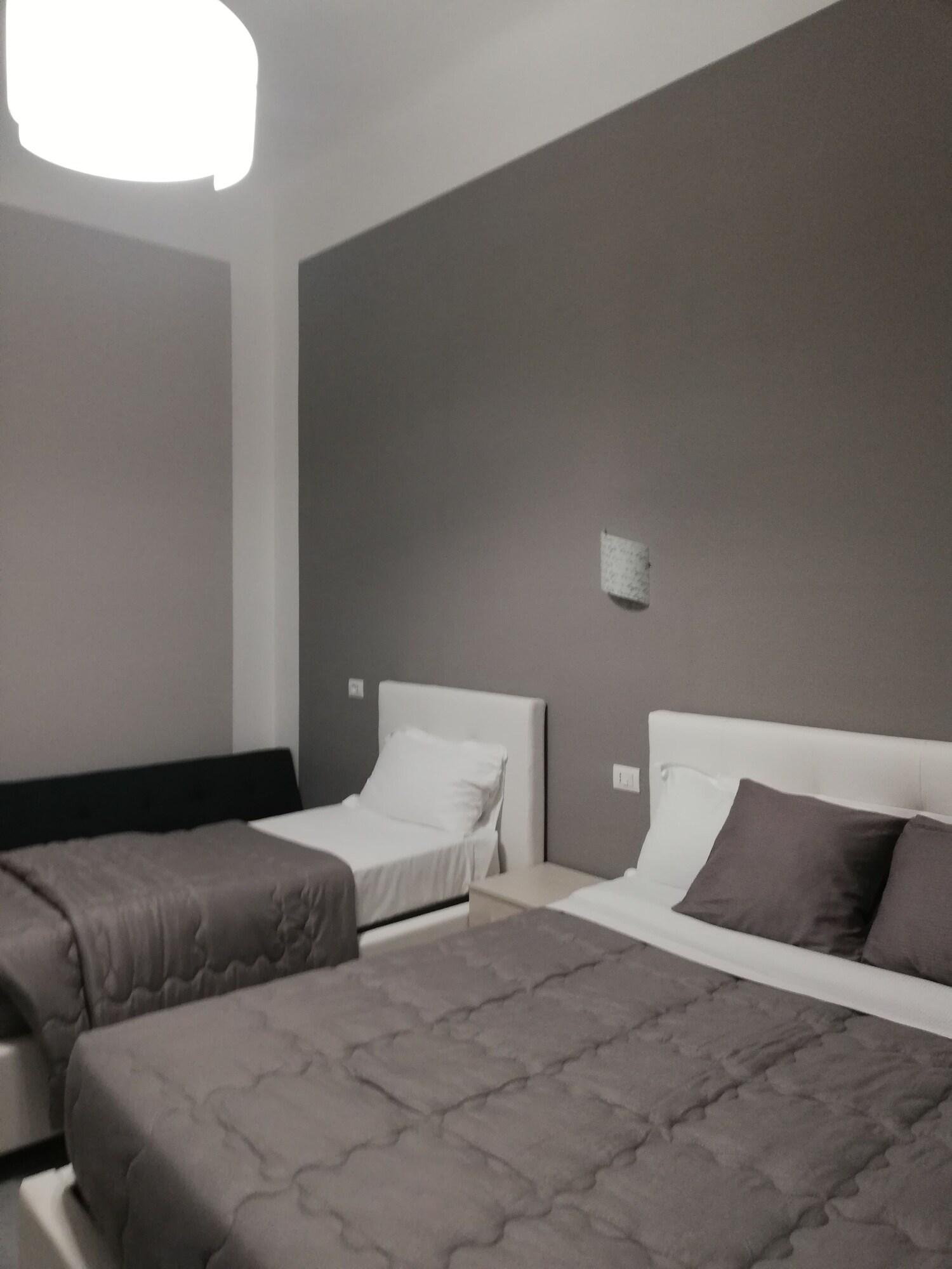Garden'S Elide Hotel Рим Екстериор снимка