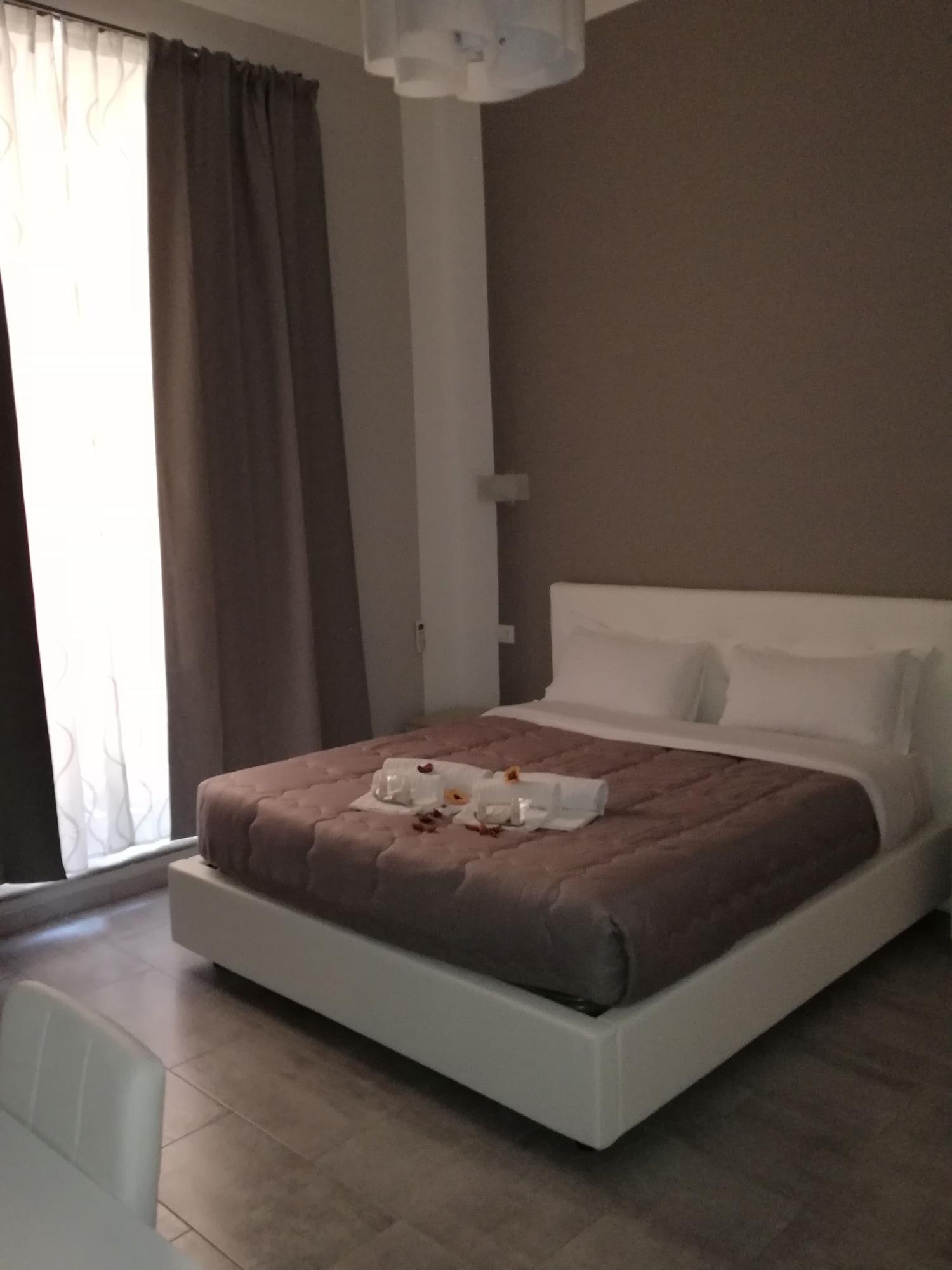Garden'S Elide Hotel Рим Екстериор снимка