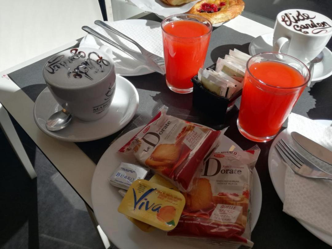 Garden'S Elide Hotel Рим Екстериор снимка